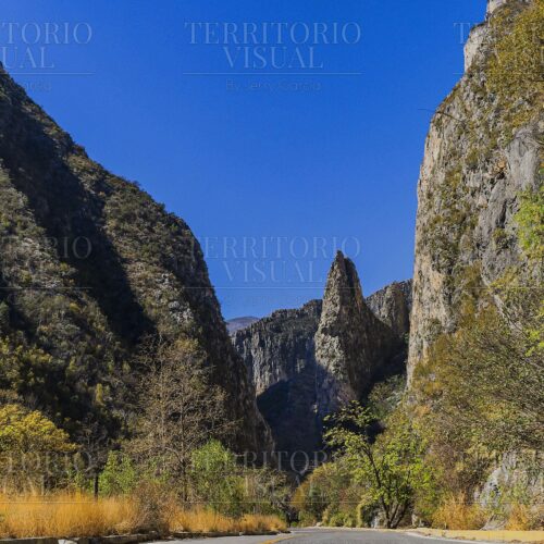 Umbral de Piedra - Santa Catarina, Nuevo León